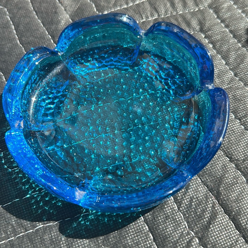 Available - Picture 2 of 4